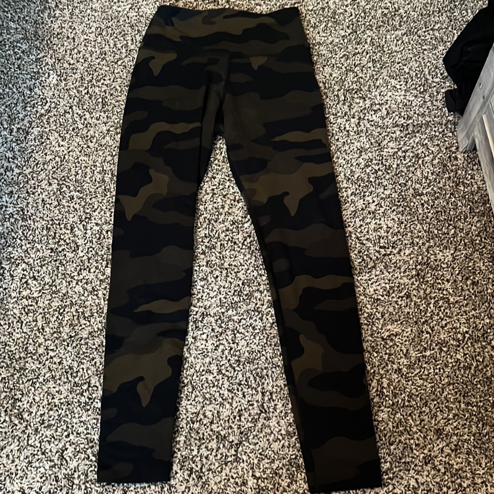 pink ultimate leggings